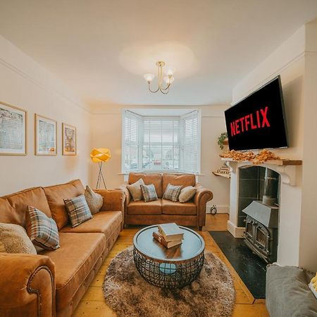Cotswolds- Homely 2 Bed House With Garden, Wifi - Esho Stays Cirencester Exteriör bild